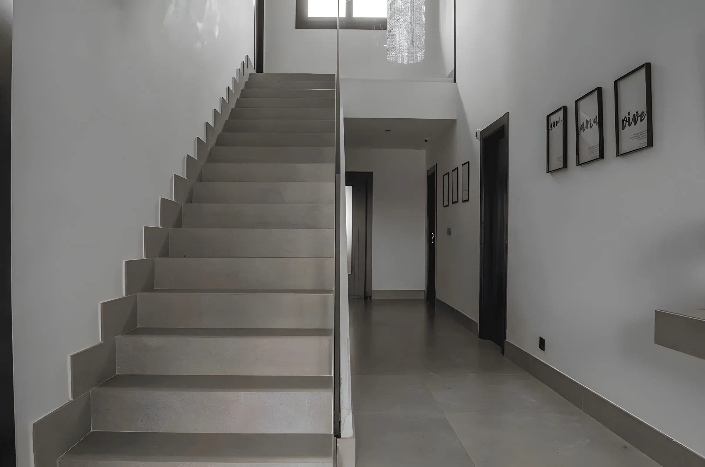 Después: Escalera